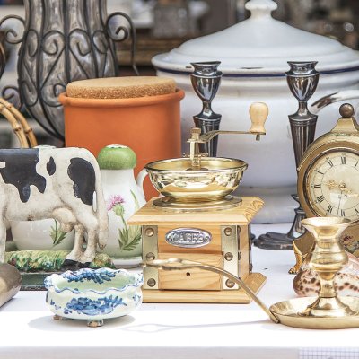 Collectibles Test 4940