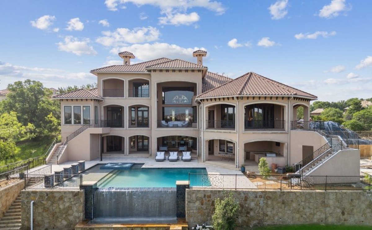 Villa Test 29 - image 1