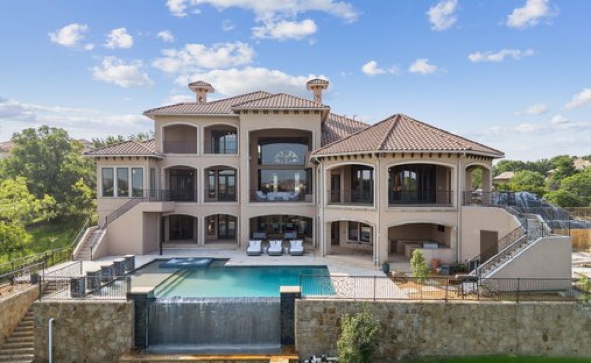 Commercial Villa Test 440 - image 2