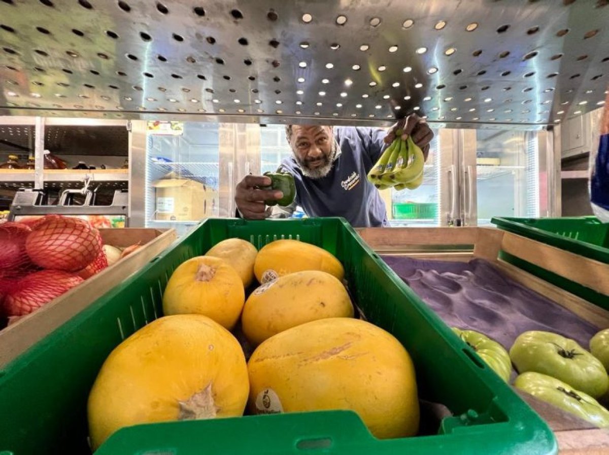 Nord N200 5G Test 1198 - image 2